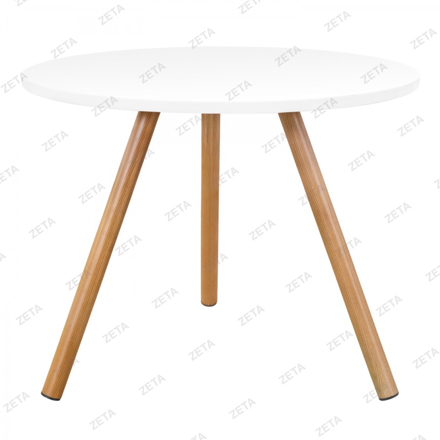 Үстел Шанти ағаштың астында сурет салу (d 700)