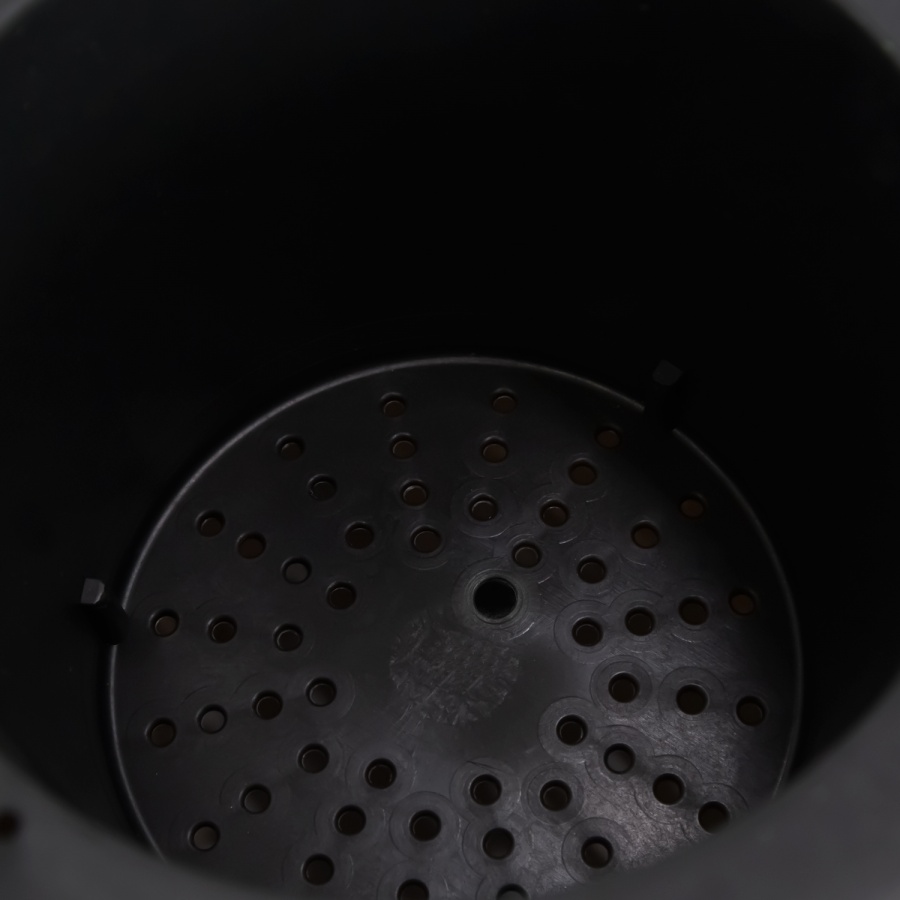 Flowerpot Blum white (round)